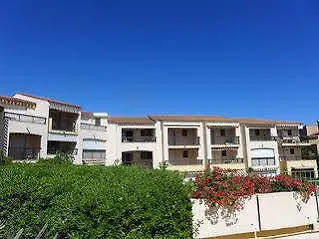 Holiday Home Jardins Du Port *