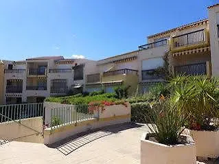 Holiday Home Jardins Du Port